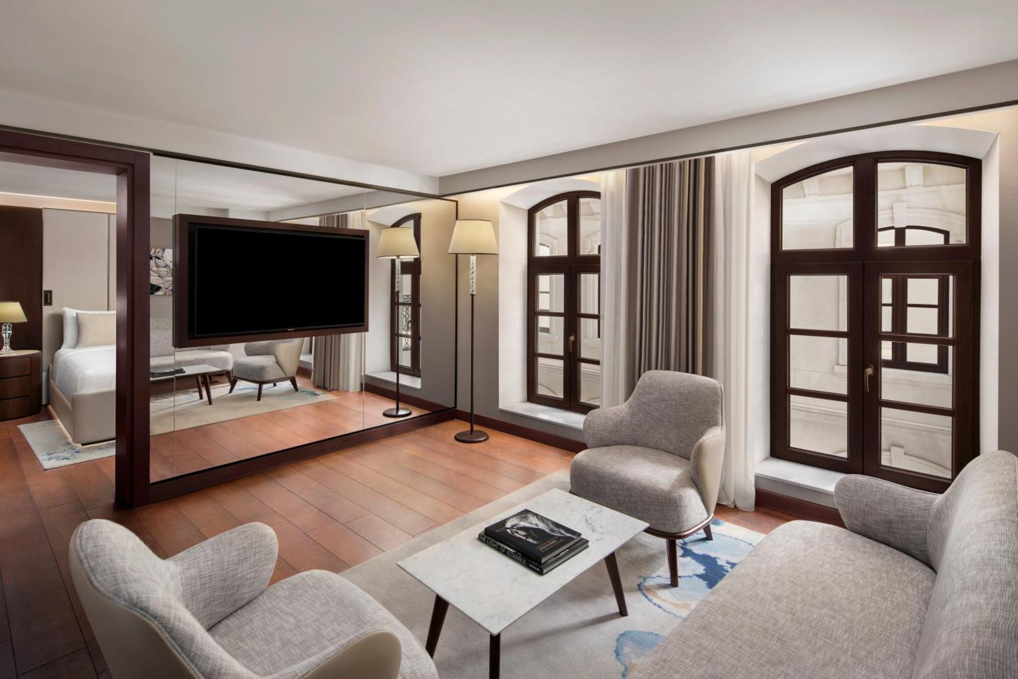 Jw Marriott Istanbul Bosphorus Hotel Bagian luar foto