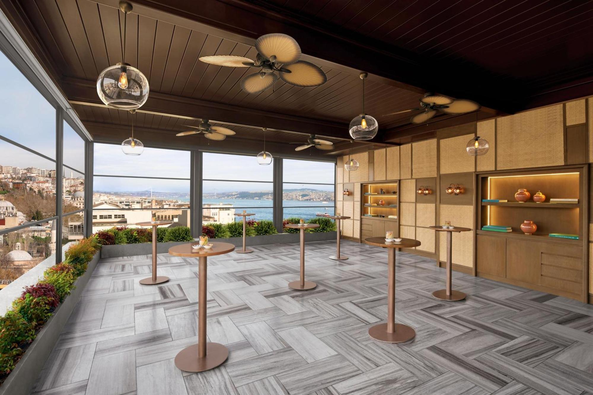 Jw Marriott Istanbul Bosphorus Hotel Bagian luar foto