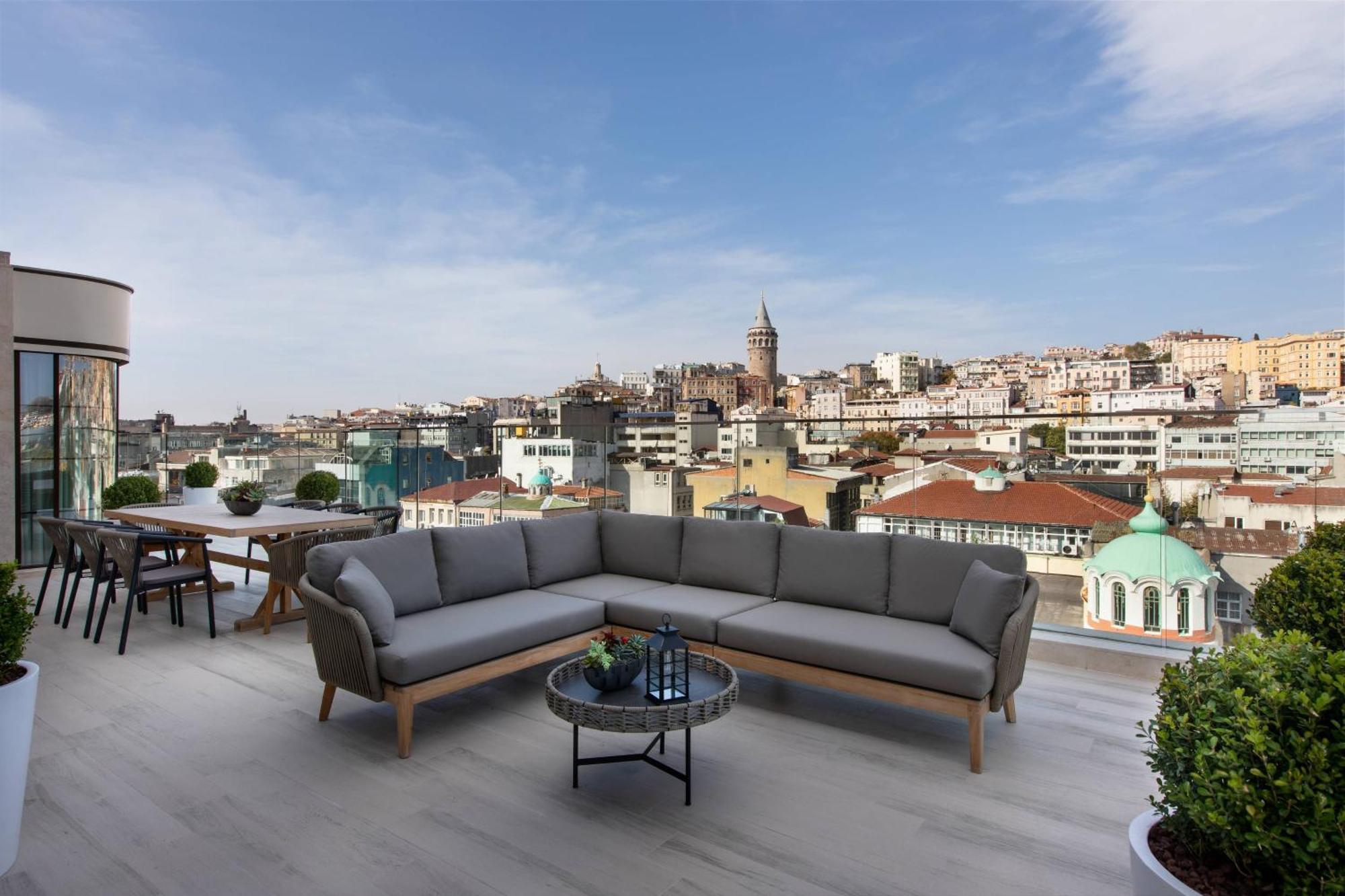 Jw Marriott Istanbul Bosphorus Hotel Bagian luar foto