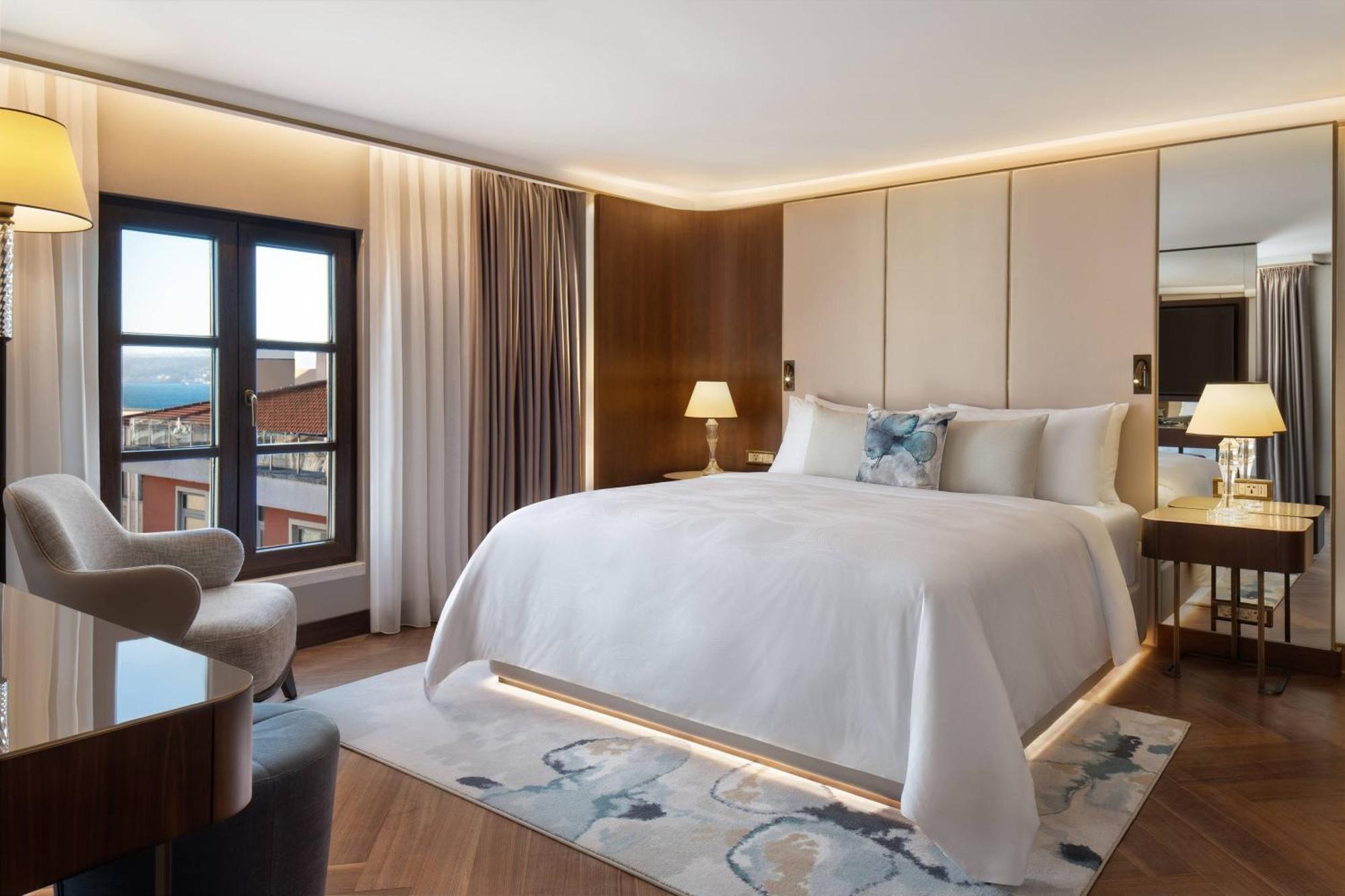 Jw Marriott Istanbul Bosphorus Hotel Bagian luar foto
