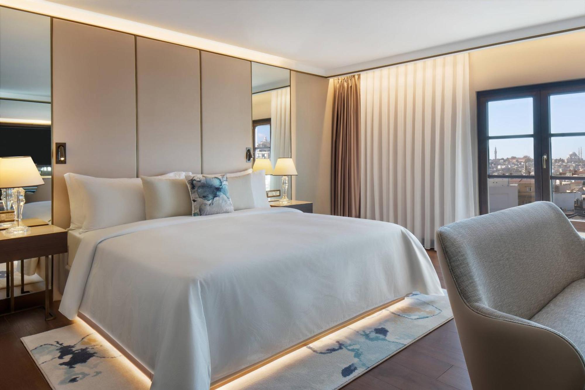 Jw Marriott Istanbul Bosphorus Hotel Bagian luar foto