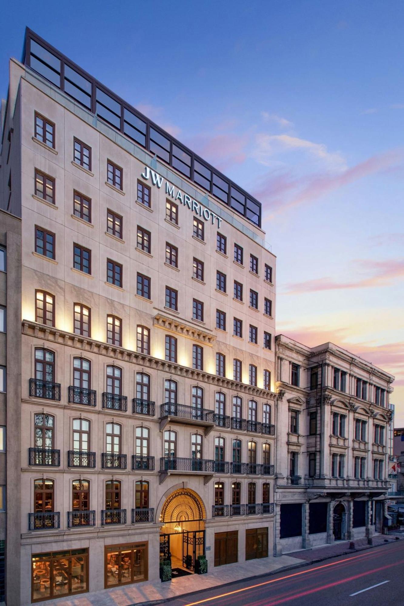 Jw Marriott Istanbul Bosphorus Hotel Bagian luar foto